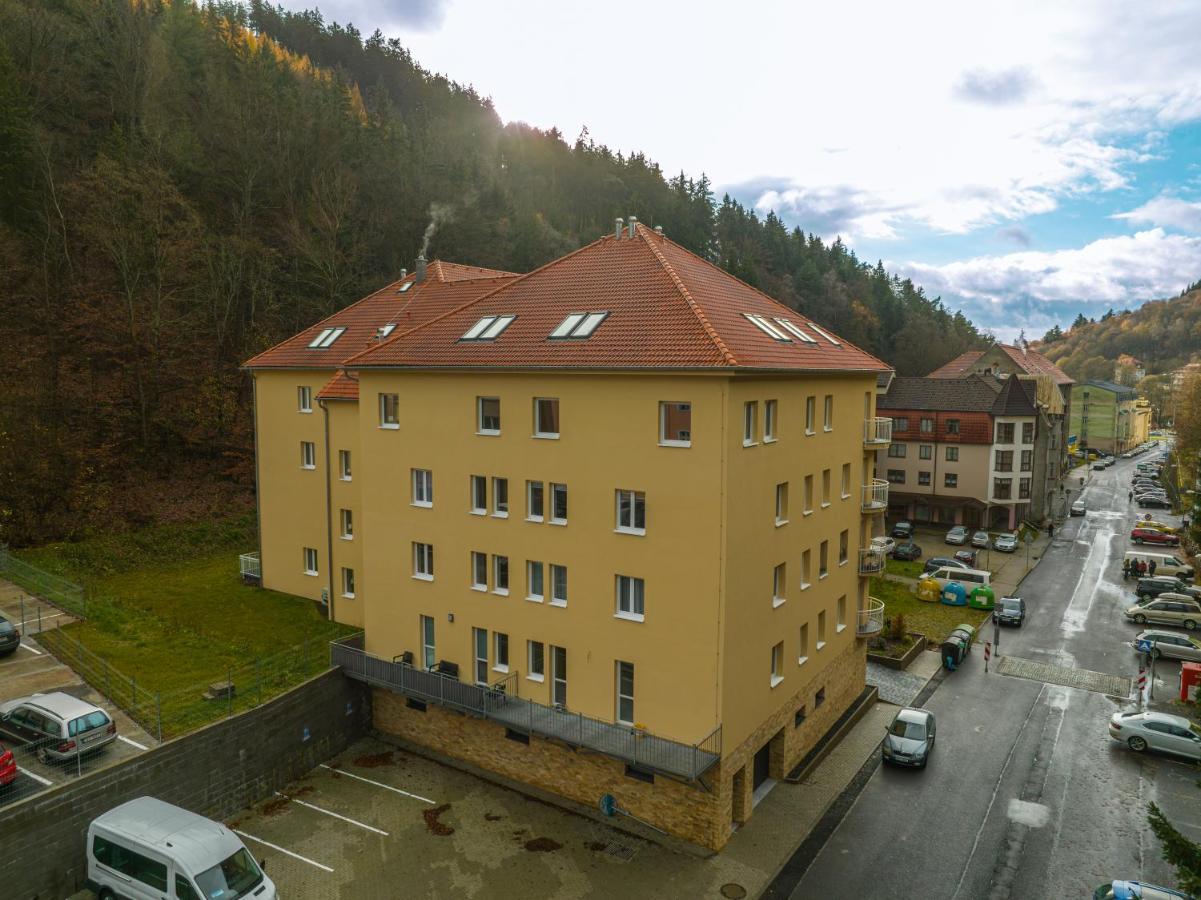 Apartman Claudia - Rezidence K Lanovce Jáchymov Esterno foto