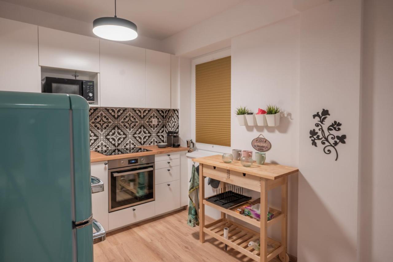 Apartman Claudia - Rezidence K Lanovce Jáchymov Esterno foto